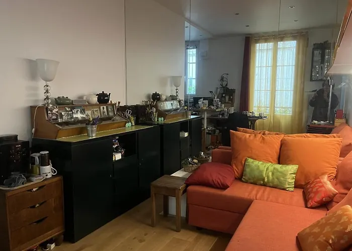 Charming Apartment In The Heart Of Paris